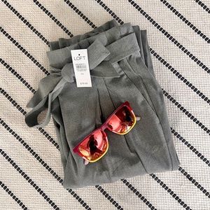 SOLD NWT LOFT Gray Belt Bow Elastic Paper bag Taper Pants Size XS